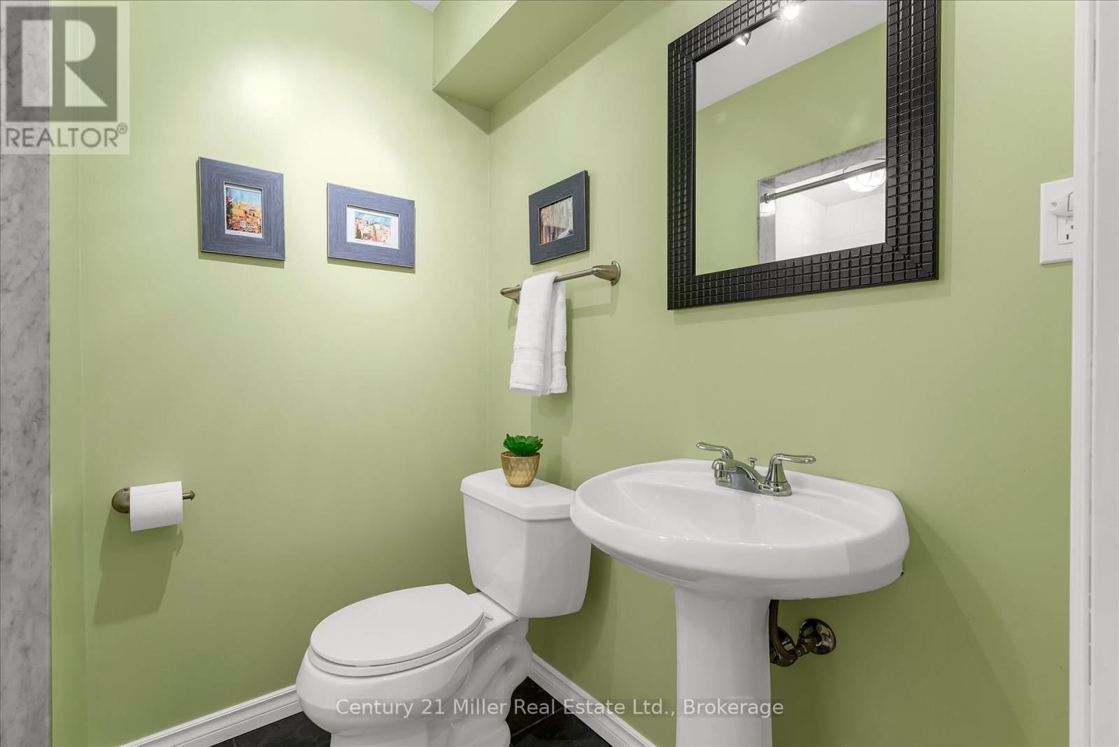 2426 FELHABER CRESCENT Image 29