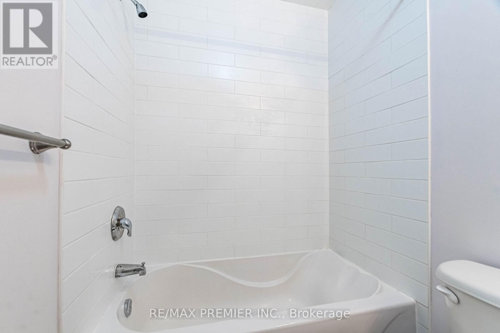 595 GRANT WAY Image 19