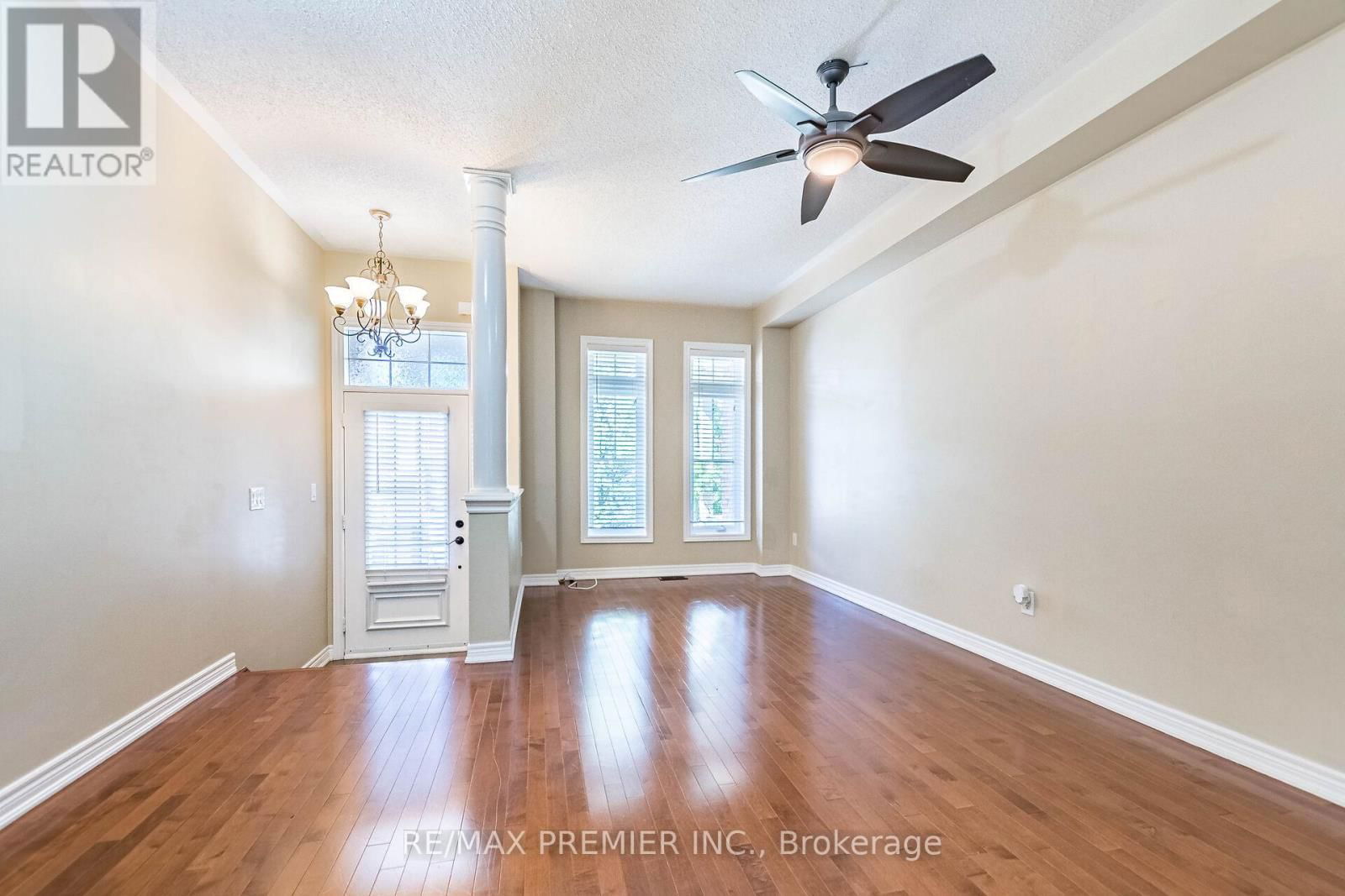 595 GRANT WAY Image 4