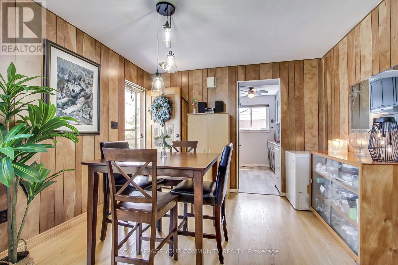 92 ELLWOOD DRIVE Image 14