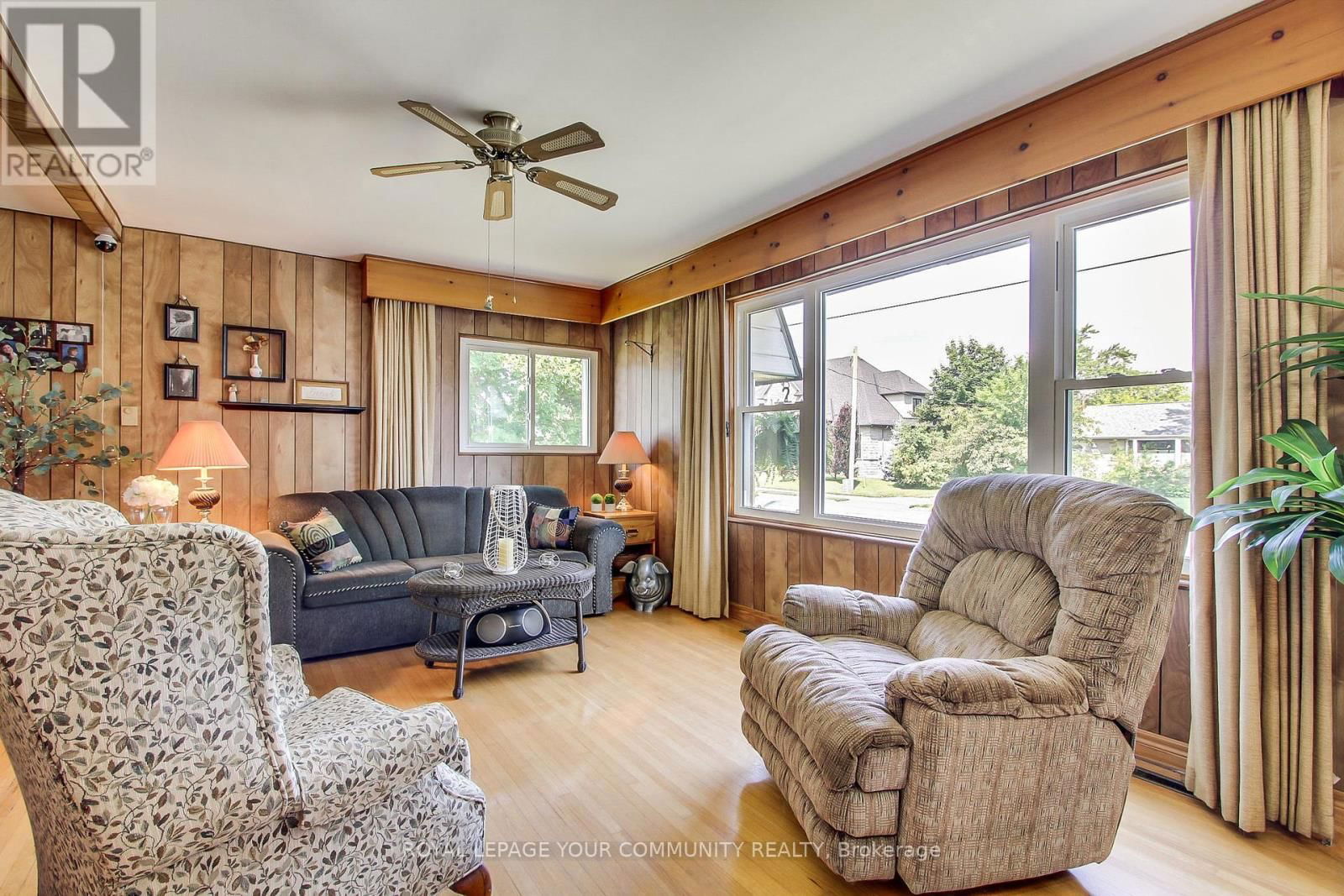 92 ELLWOOD DRIVE Image 17