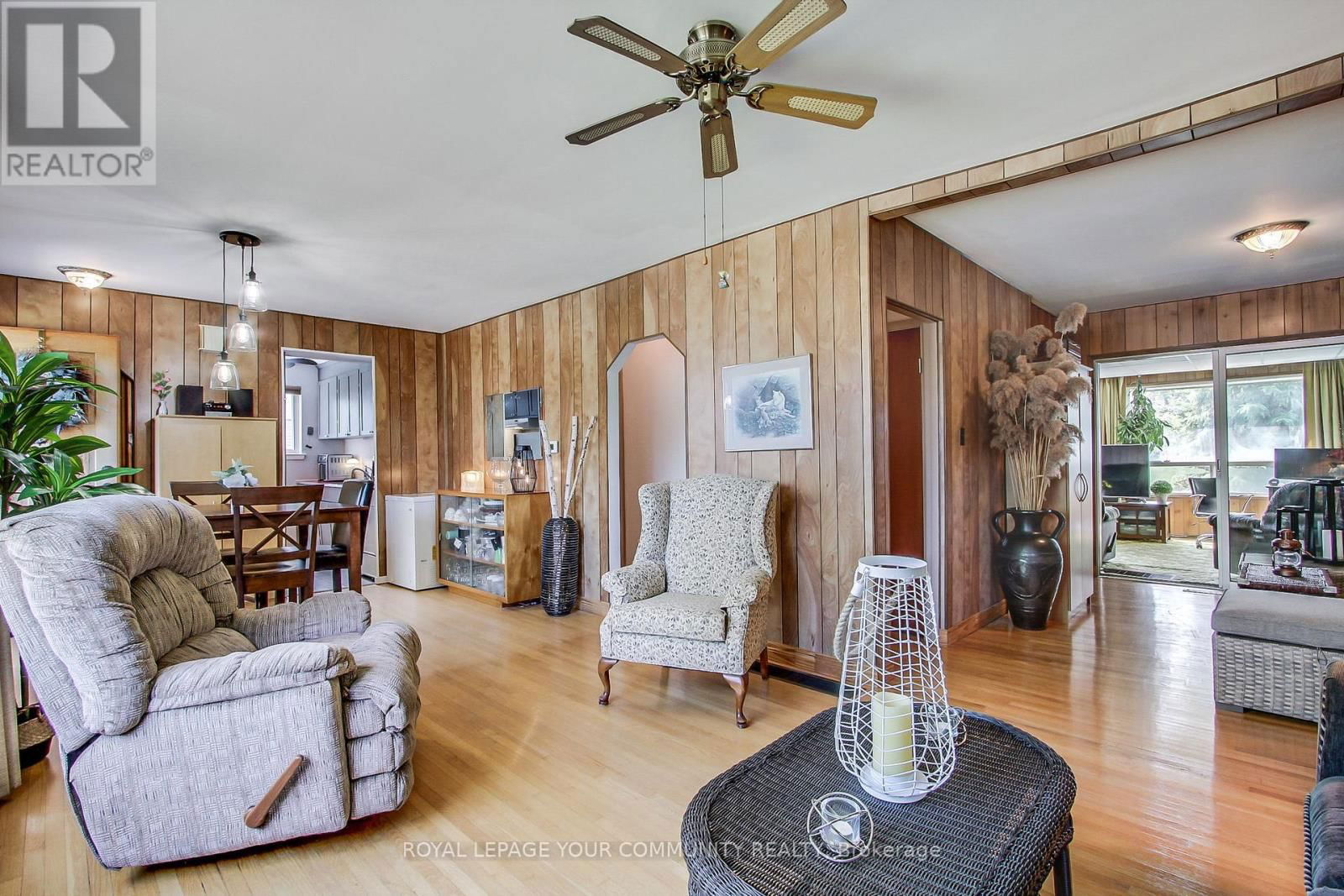 92 ELLWOOD DRIVE Image 20
