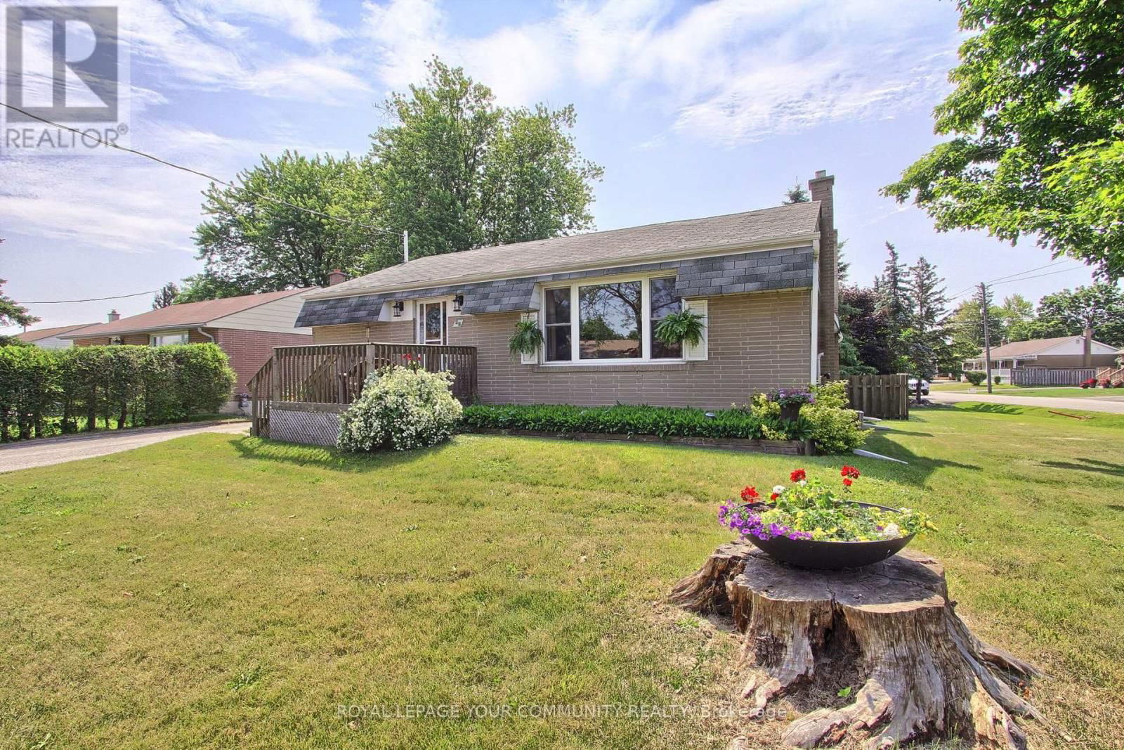 92 ELLWOOD DRIVE Image 3