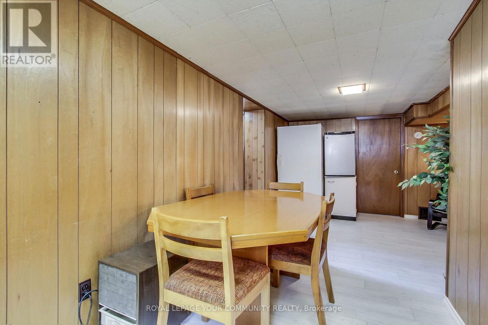 92 ELLWOOD DRIVE Image 36
