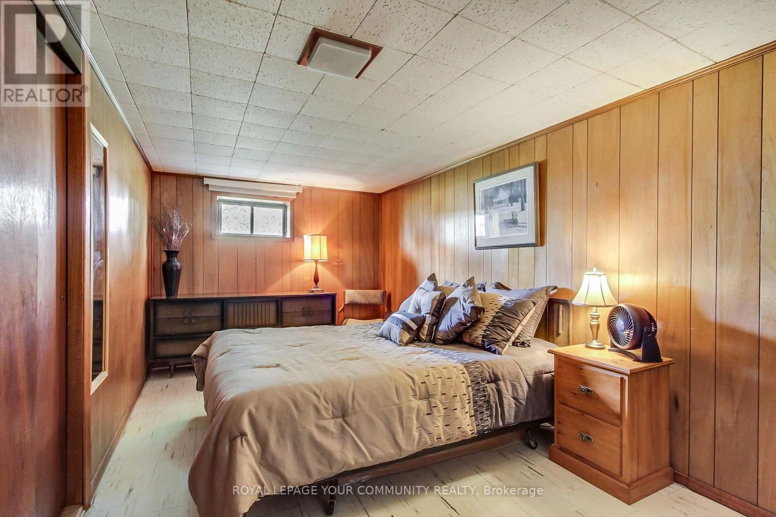 92 ELLWOOD DRIVE Image 37
