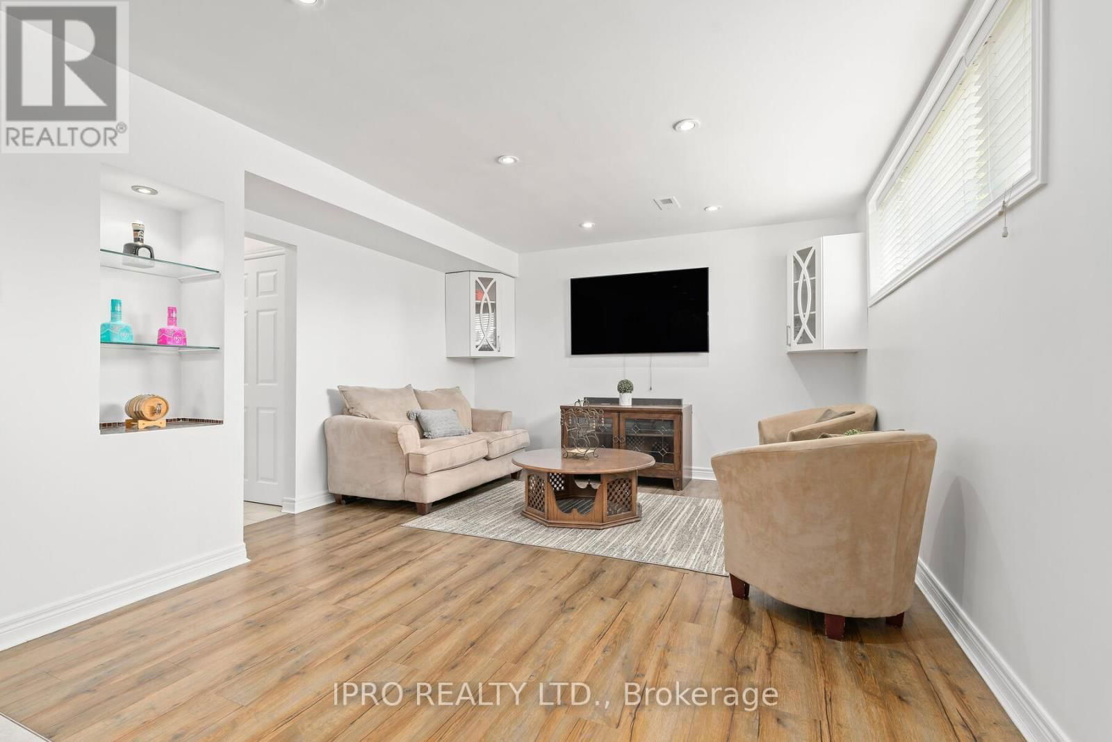 23 STANLEY COURT Image 23