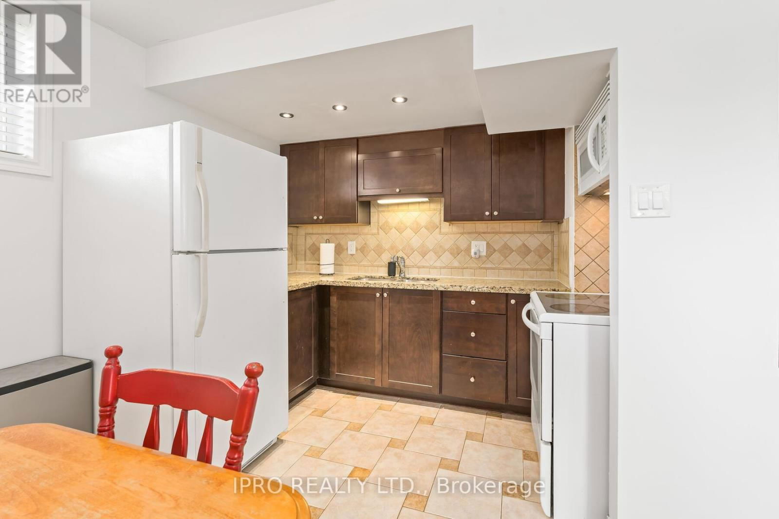23 STANLEY COURT Image 27