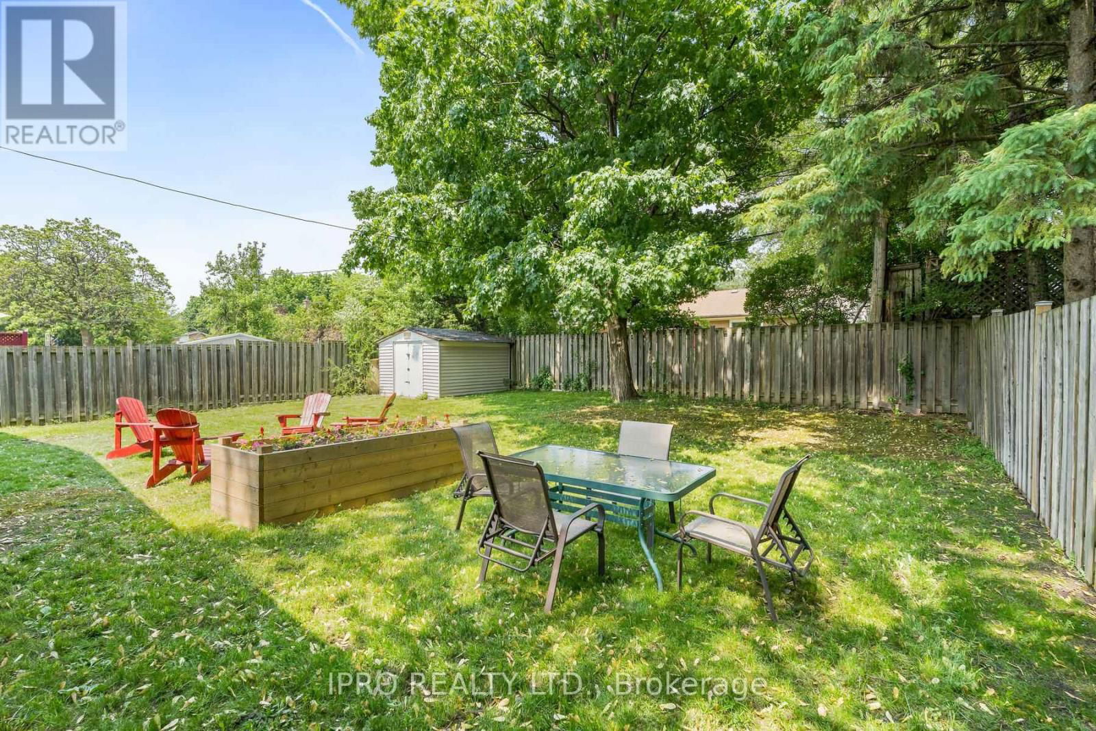 23 STANLEY COURT Image 36