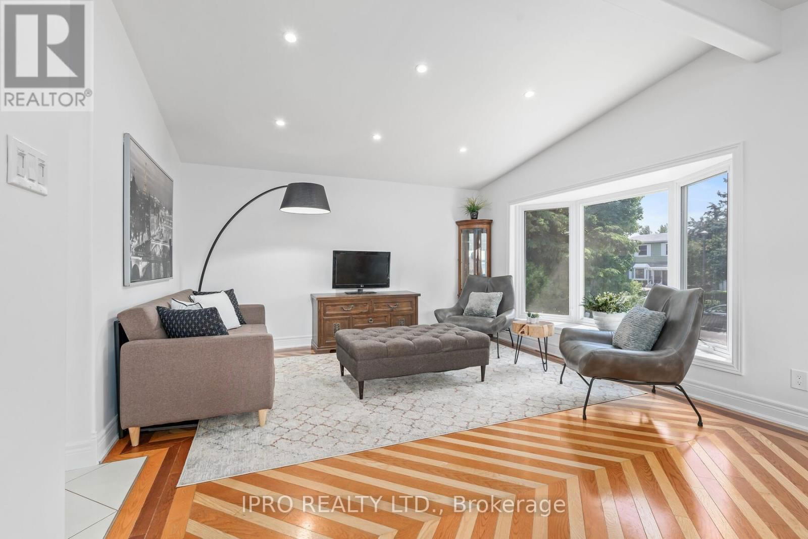 23 STANLEY COURT Image 6