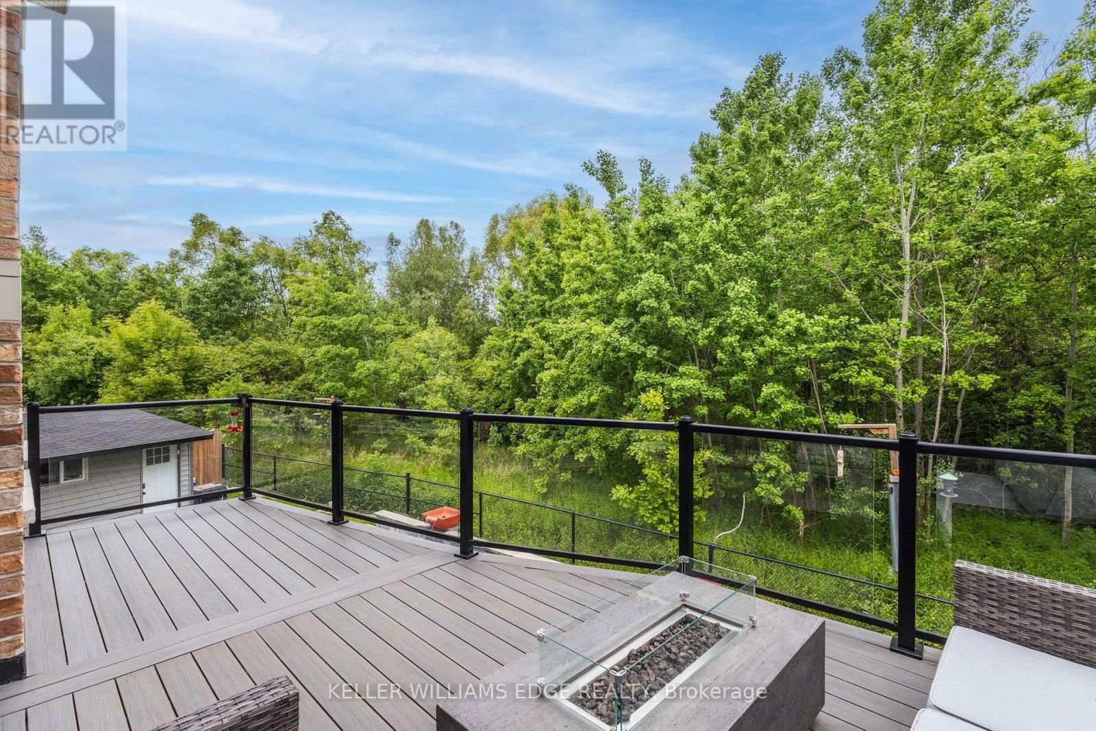 64 ELYSIAN FIELDS CIRCLE Image 34