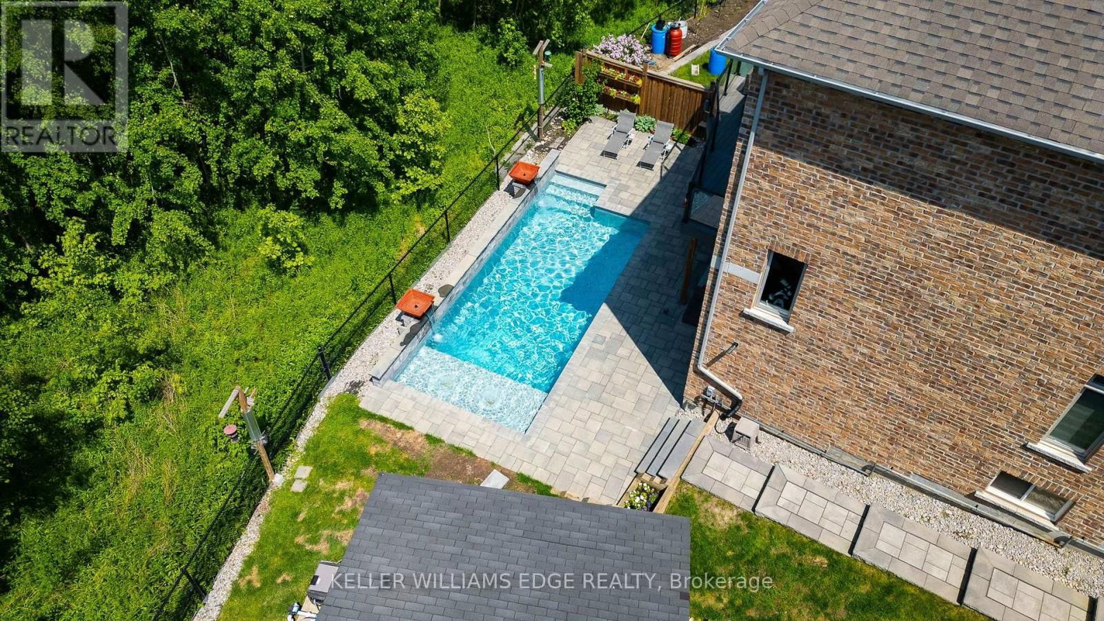 64 ELYSIAN FIELDS CIRCLE Image 46