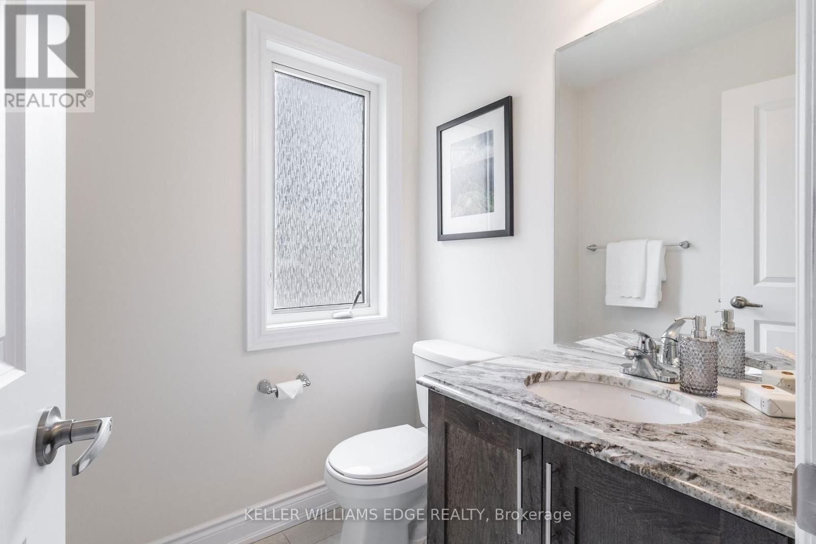 64 ELYSIAN FIELDS CIRCLE Image 5