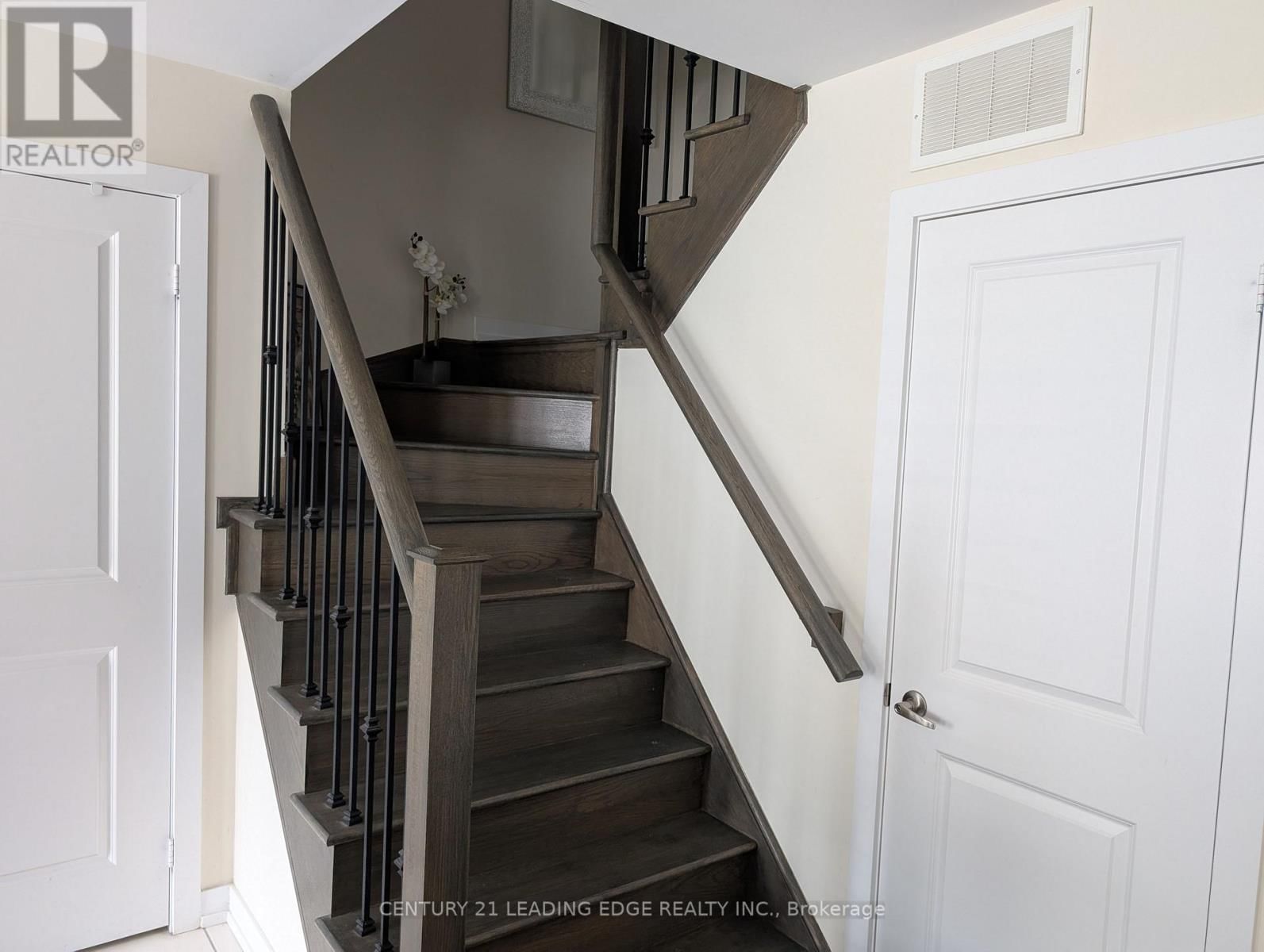 223 - 2355 SHEPPARD AVENUE WEST Image 11