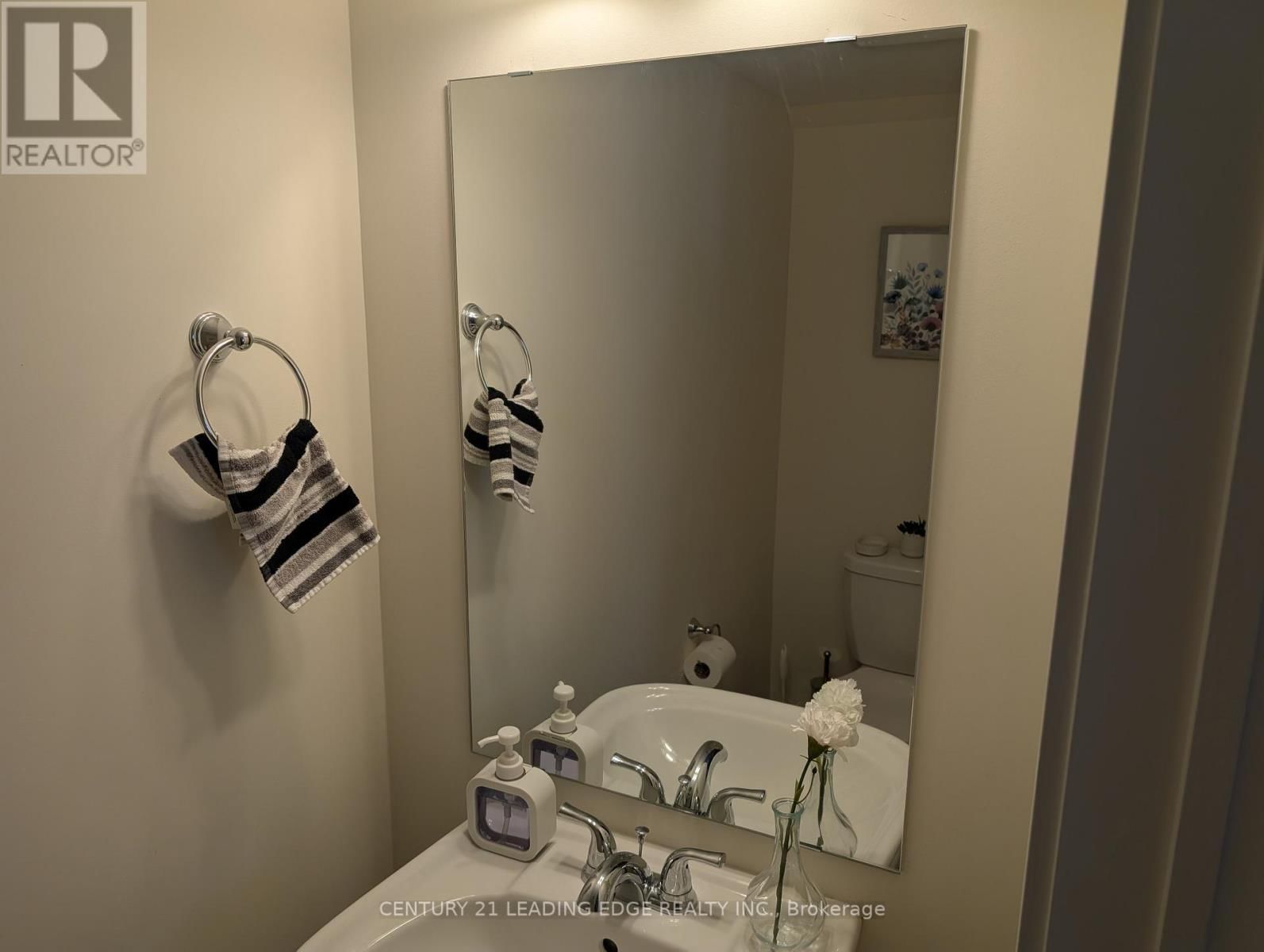 223 - 2355 SHEPPARD AVENUE WEST Image 13
