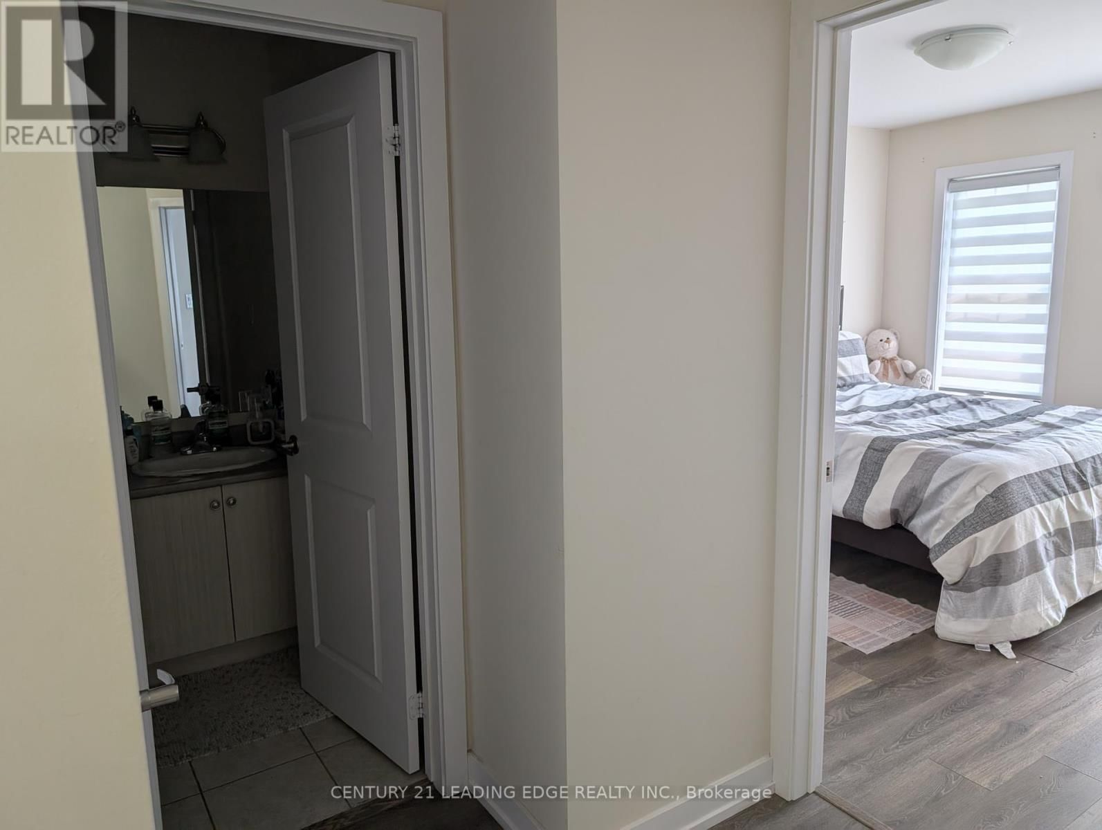 223 - 2355 SHEPPARD AVENUE WEST Image 22