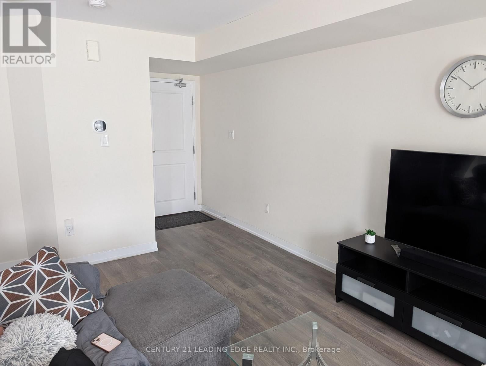 223 - 2355 SHEPPARD AVENUE WEST Image 6
