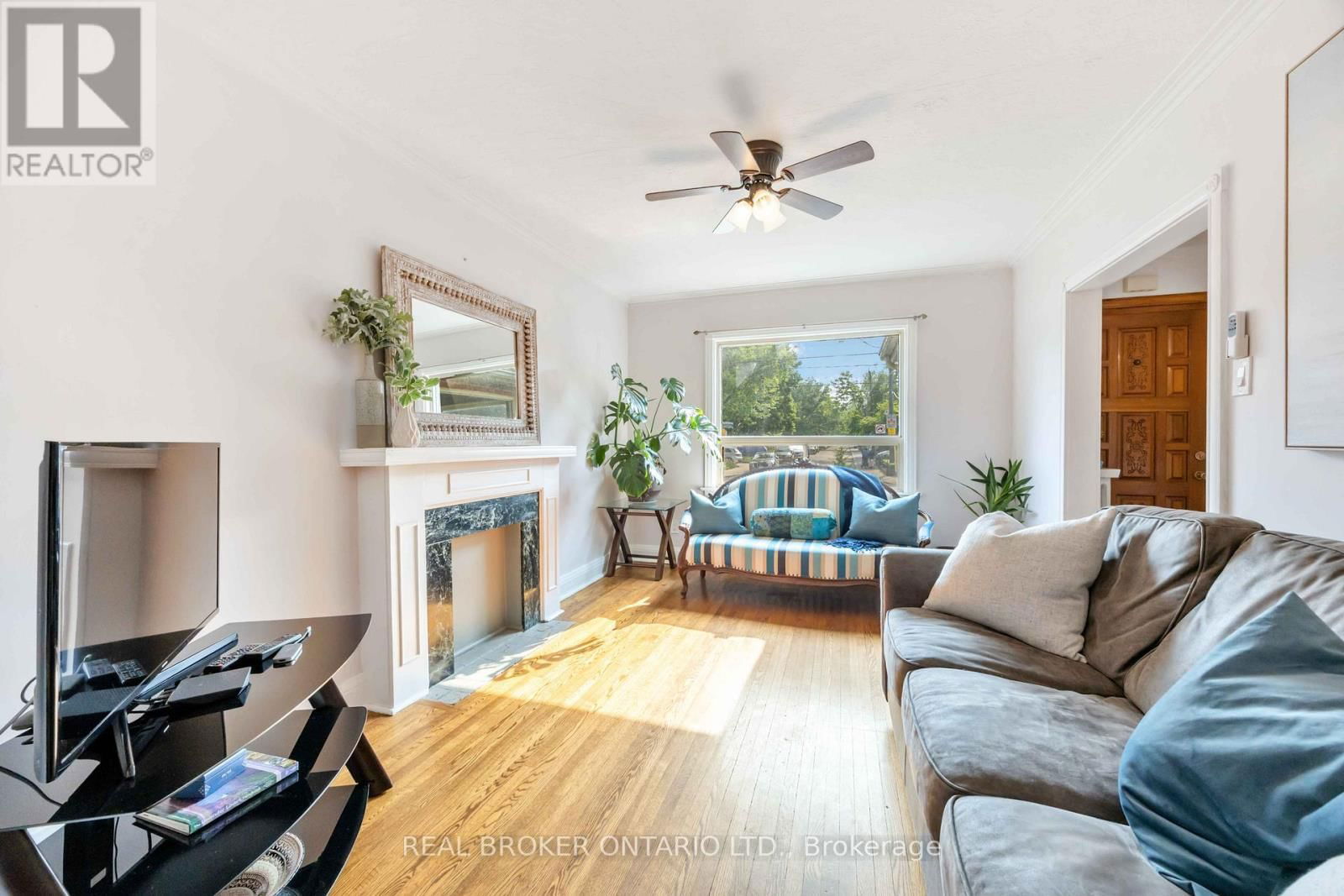 227 JANE STREET Image 5