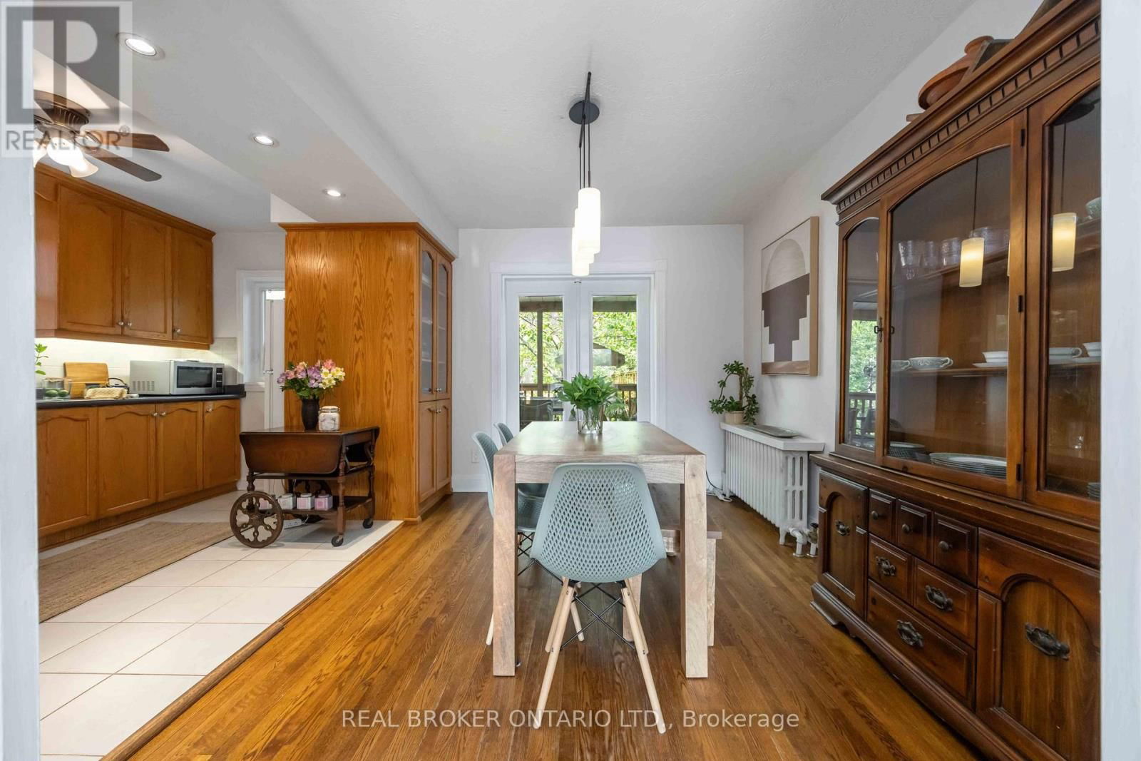 227 JANE STREET Image 8