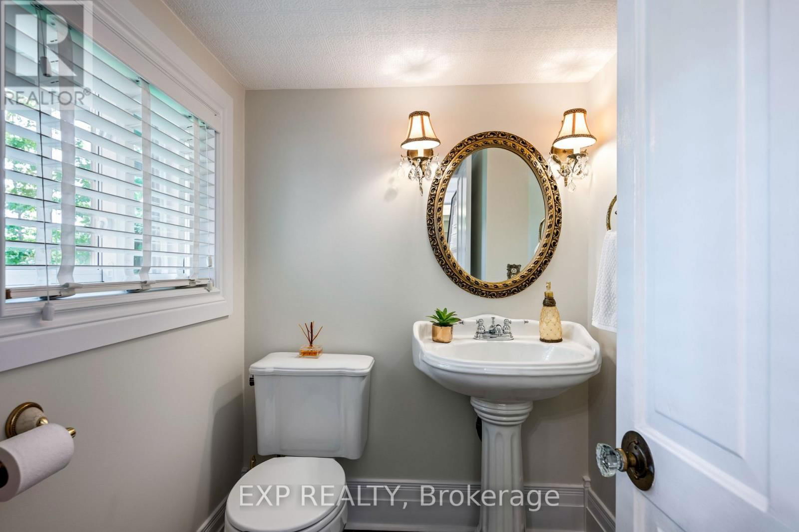 24 FAULKNER STREET Image 15