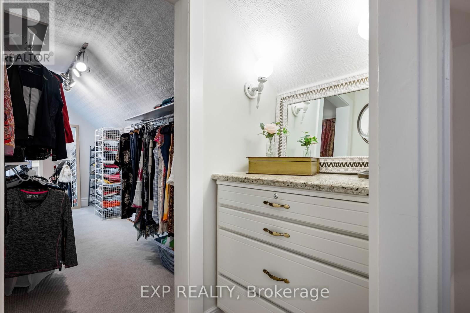 24 FAULKNER STREET Image 33