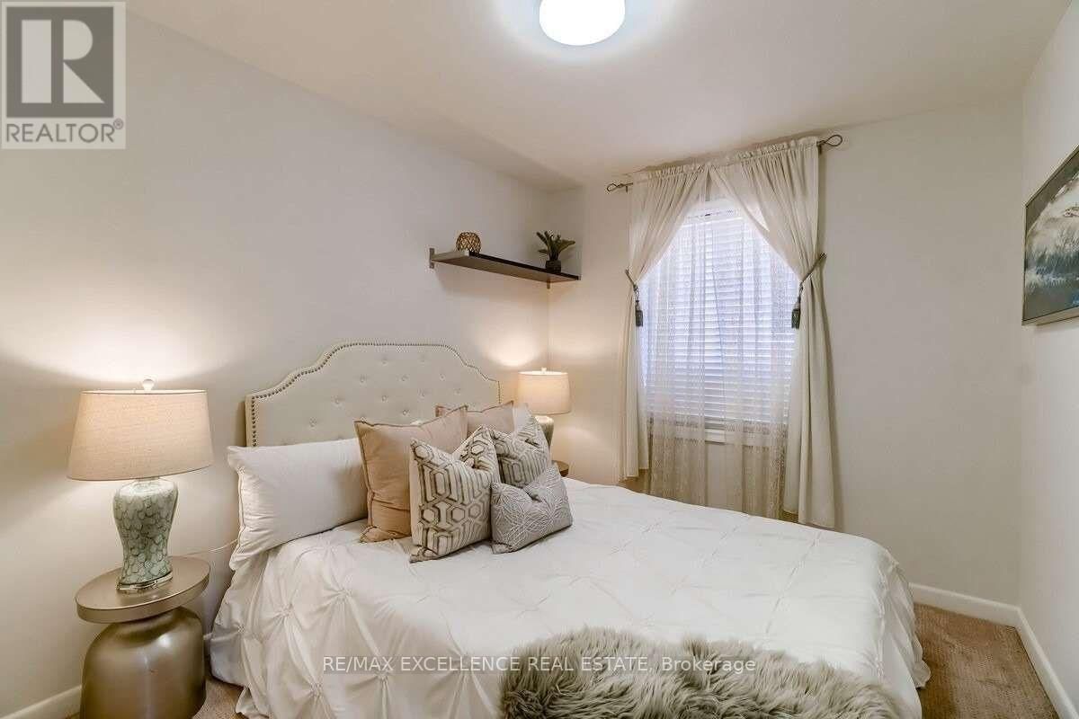 1312 DAIMLER ROAD Image 15