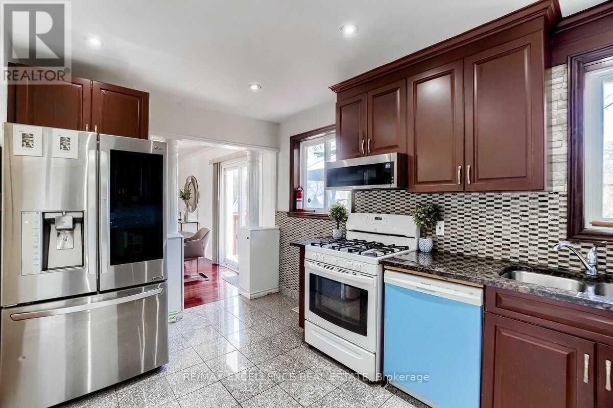 1312 DAIMLER ROAD Image 5