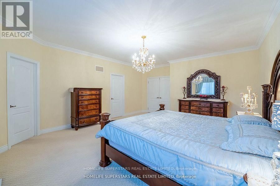 21 UPPERLINKS DRIVE Image 25
