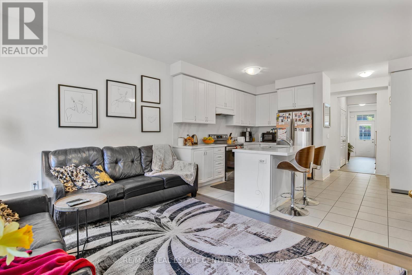 1525 CARR LANDING Image 11