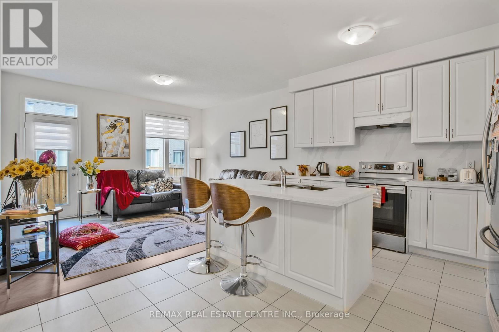 1525 CARR LANDING Image 13