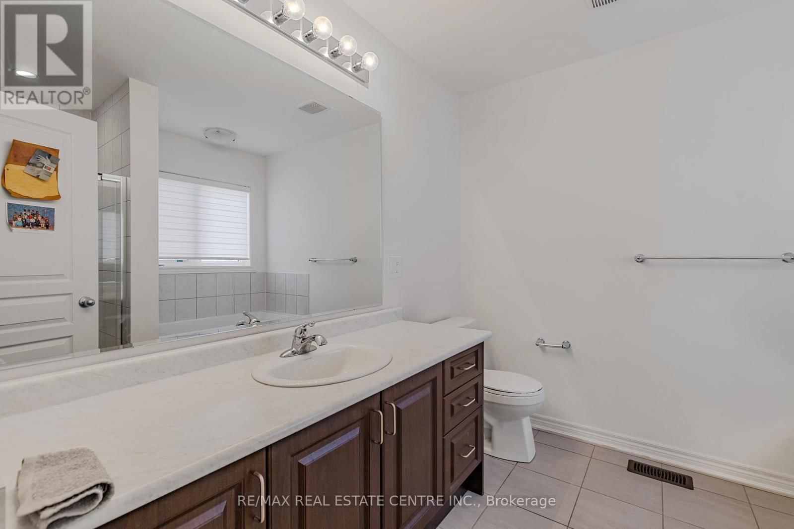 1525 CARR LANDING Image 20