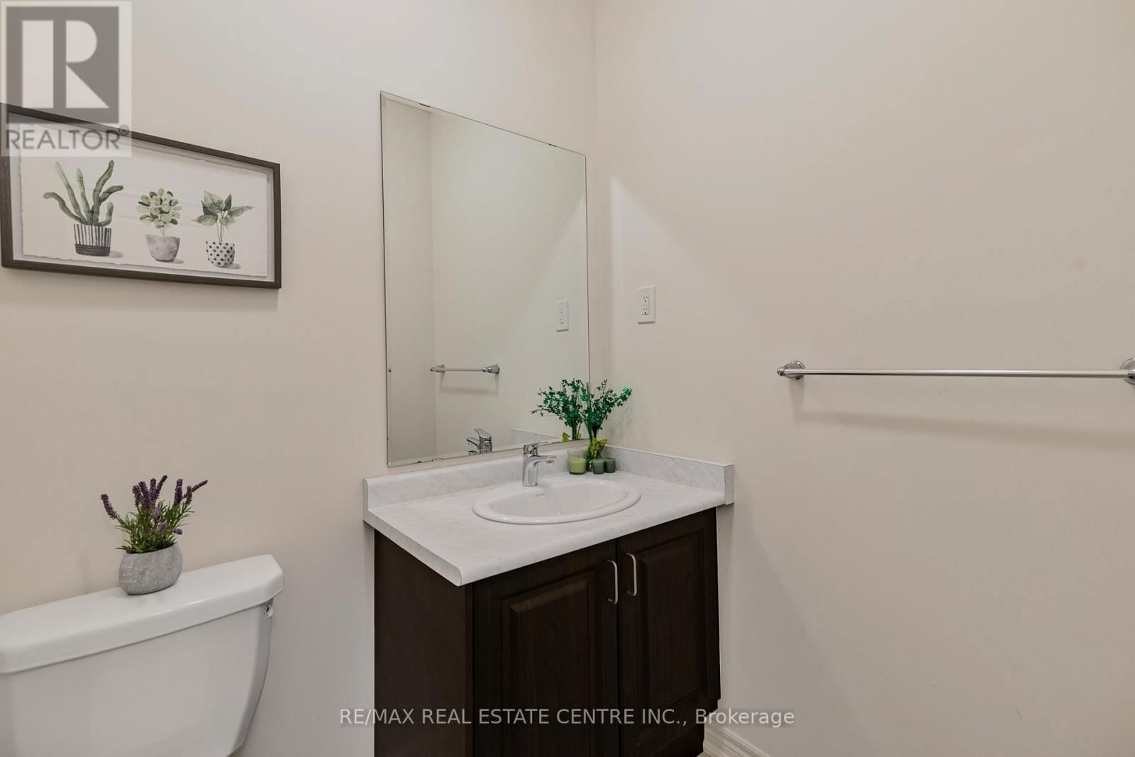 1525 CARR LANDING Image 29