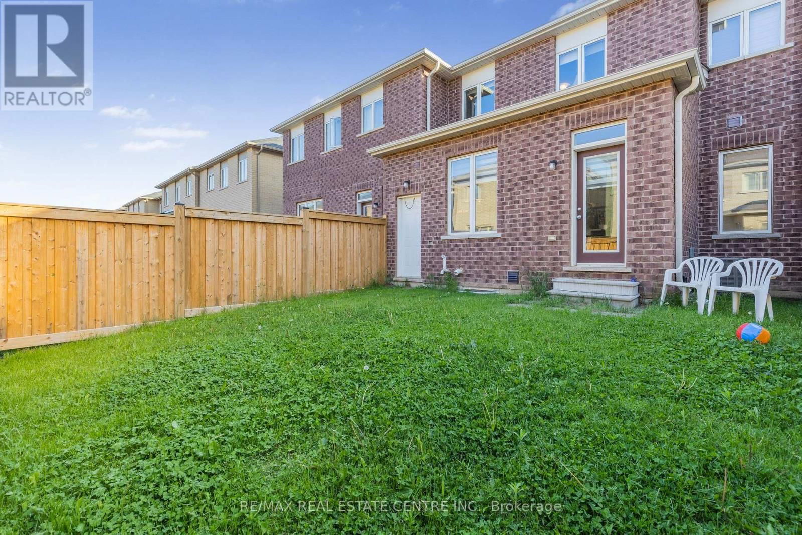 1525 CARR LANDING Image 35
