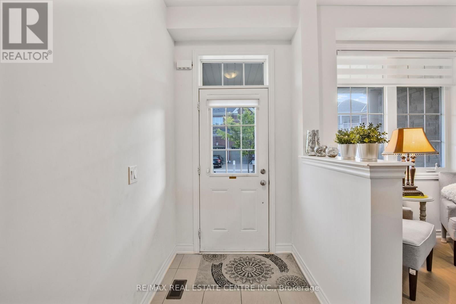 1525 CARR LANDING Image 7