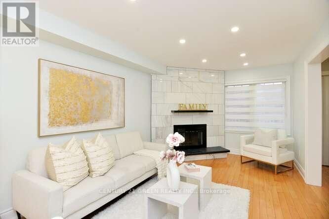 14 SMYE COURT Image 19