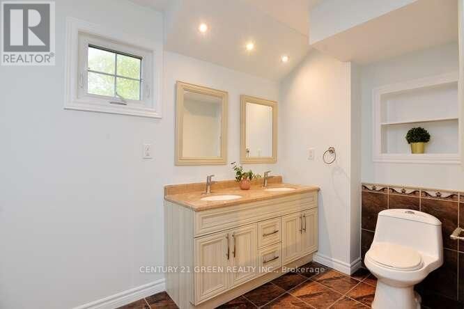 14 SMYE COURT Image 29