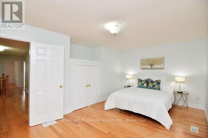 14 SMYE COURT Image 34