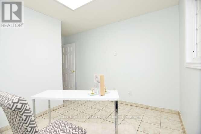 14 SMYE COURT Image 40