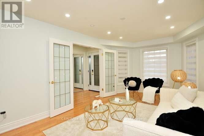 14 SMYE COURT Image 9