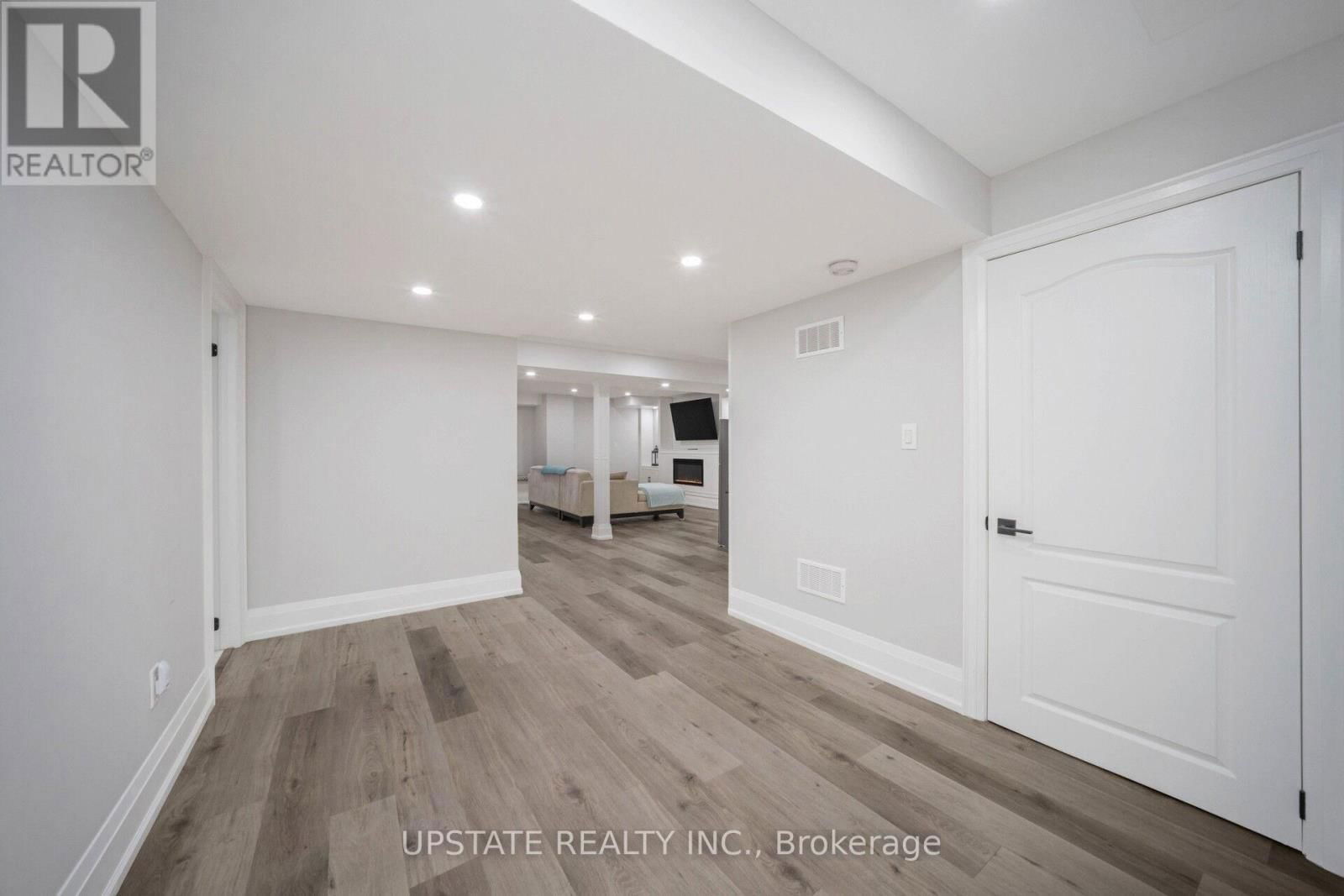 8 LOST CANYON WAY Image 33