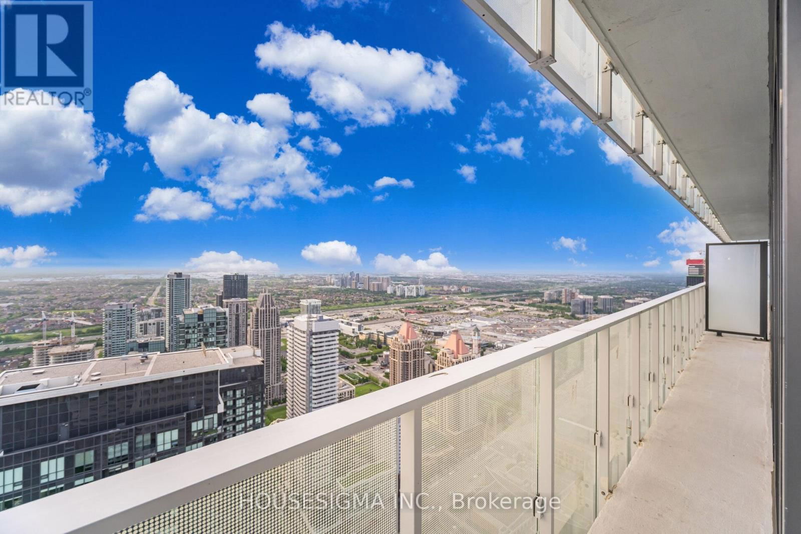 5709 - 3900 CONFEDERATION PARKWAY Image 29