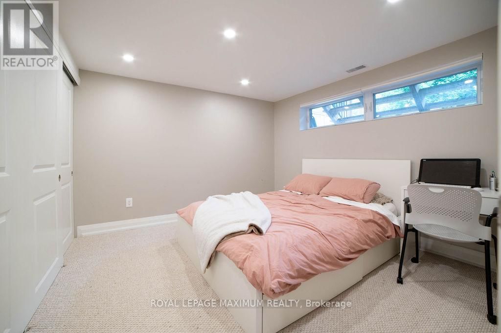76 LANGHOLM DRIVE Image 36
