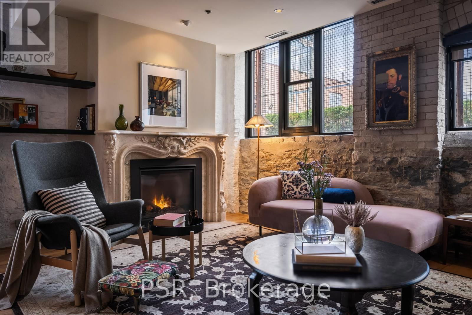 L1 - 1 COLUMBUS AVENUE Image 14