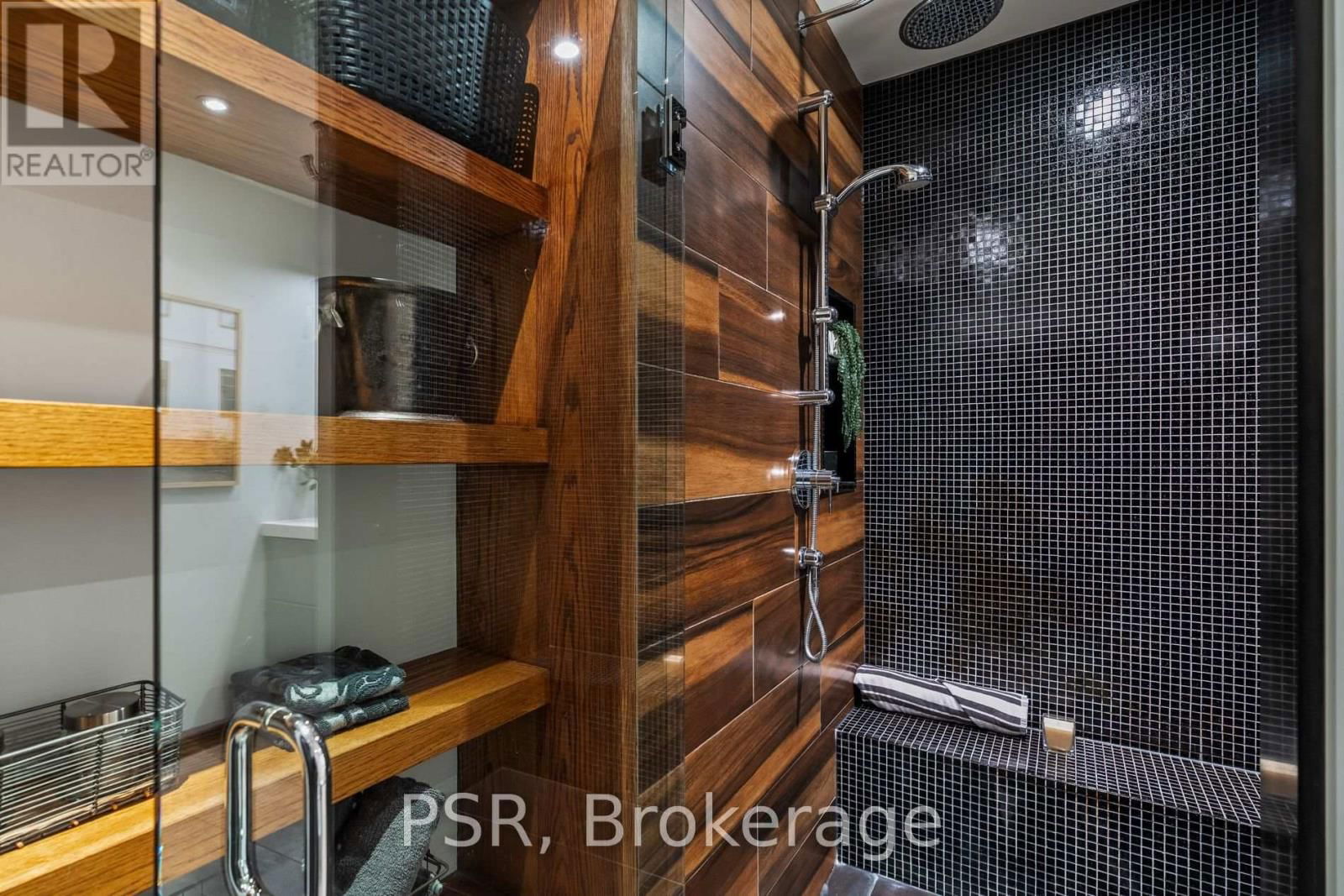 L1 - 1 COLUMBUS AVENUE Image 35