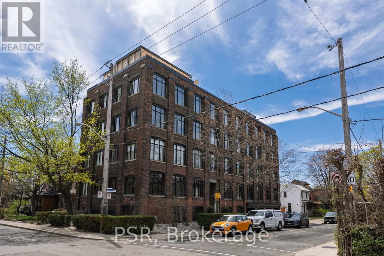 L1 - 1 COLUMBUS AVENUE Image 38