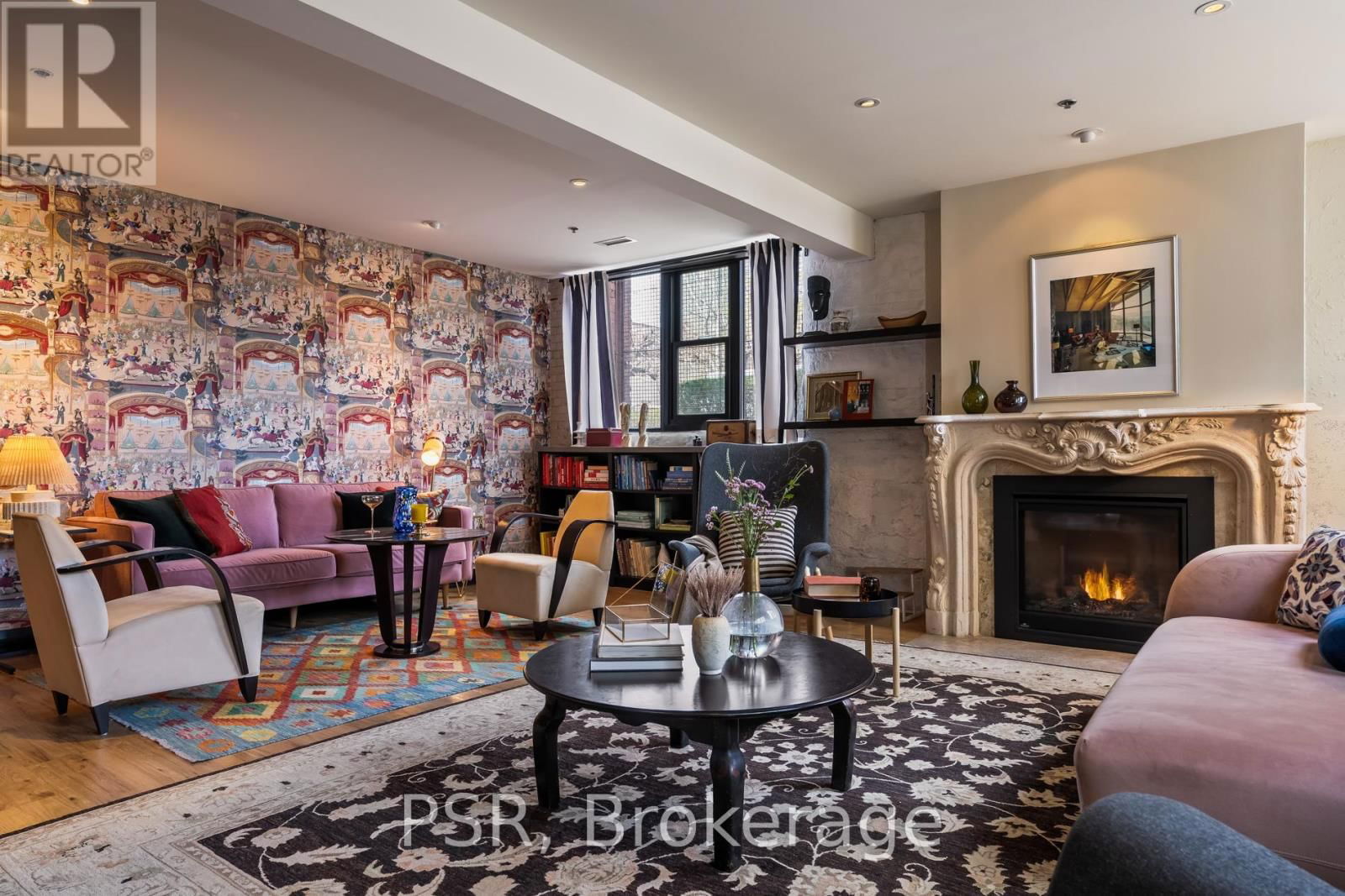 L1 - 1 COLUMBUS AVENUE Image 8
