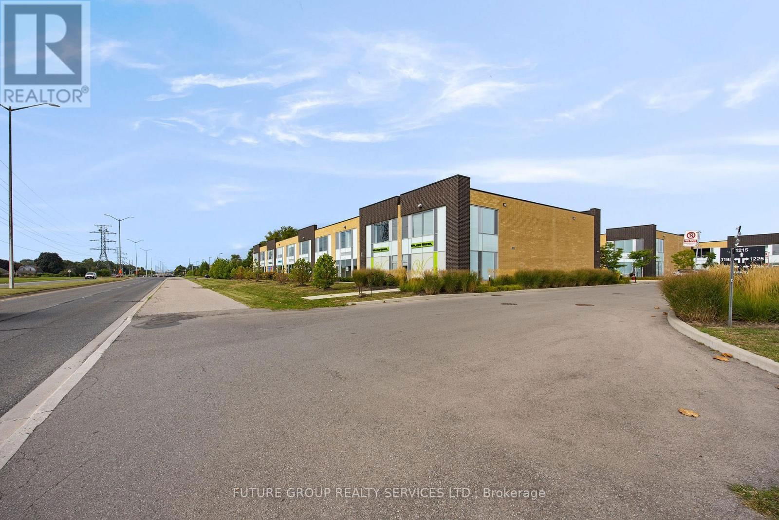 8A - 1185 QUEENSWAY EAST EAST Image 2