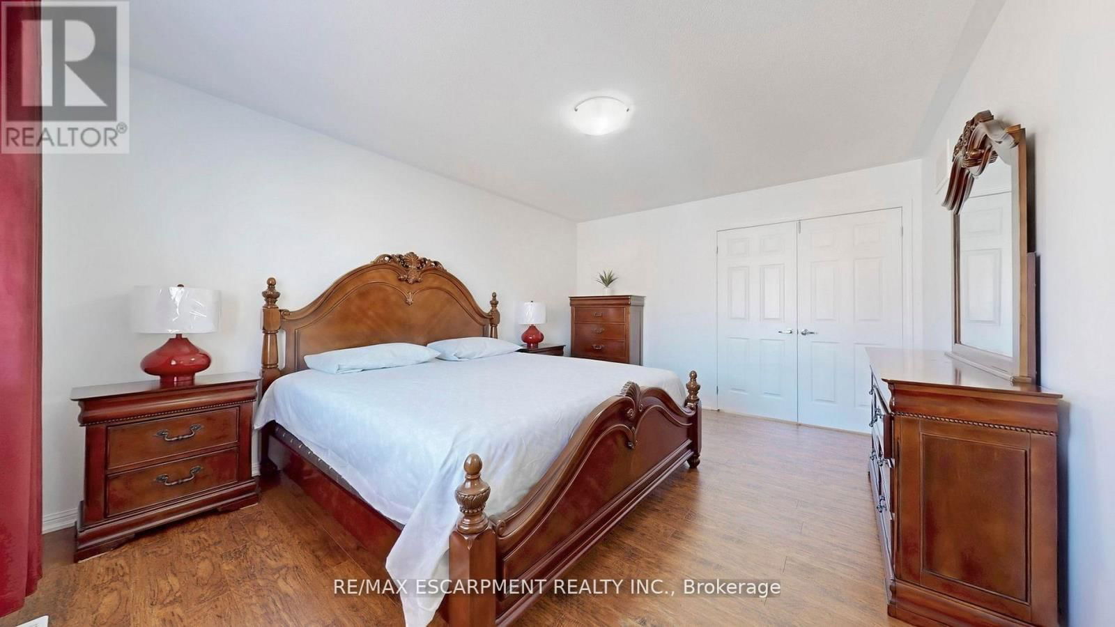 37 ARKWRIGHT DRIVE Image 16