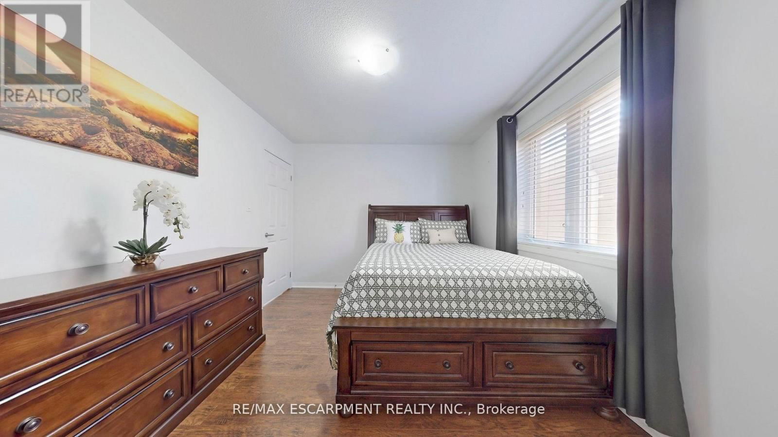 37 ARKWRIGHT DRIVE Image 21
