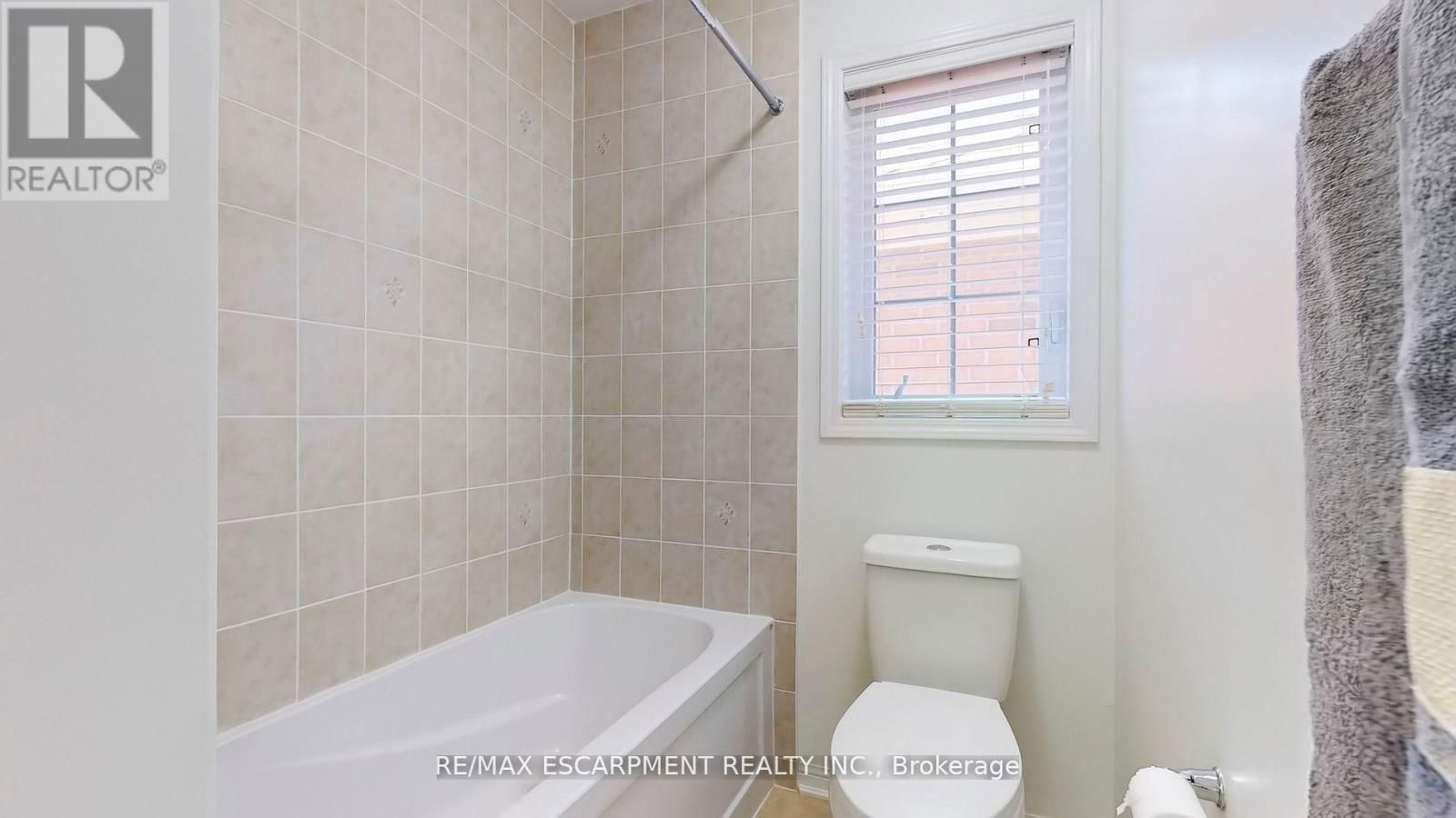 37 ARKWRIGHT DRIVE Image 26