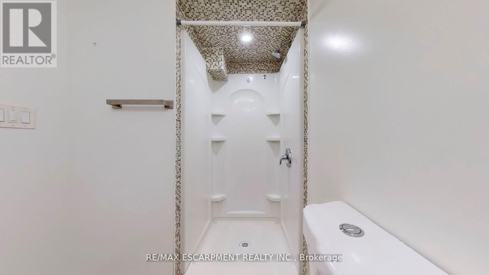 37 ARKWRIGHT DRIVE Image 35
